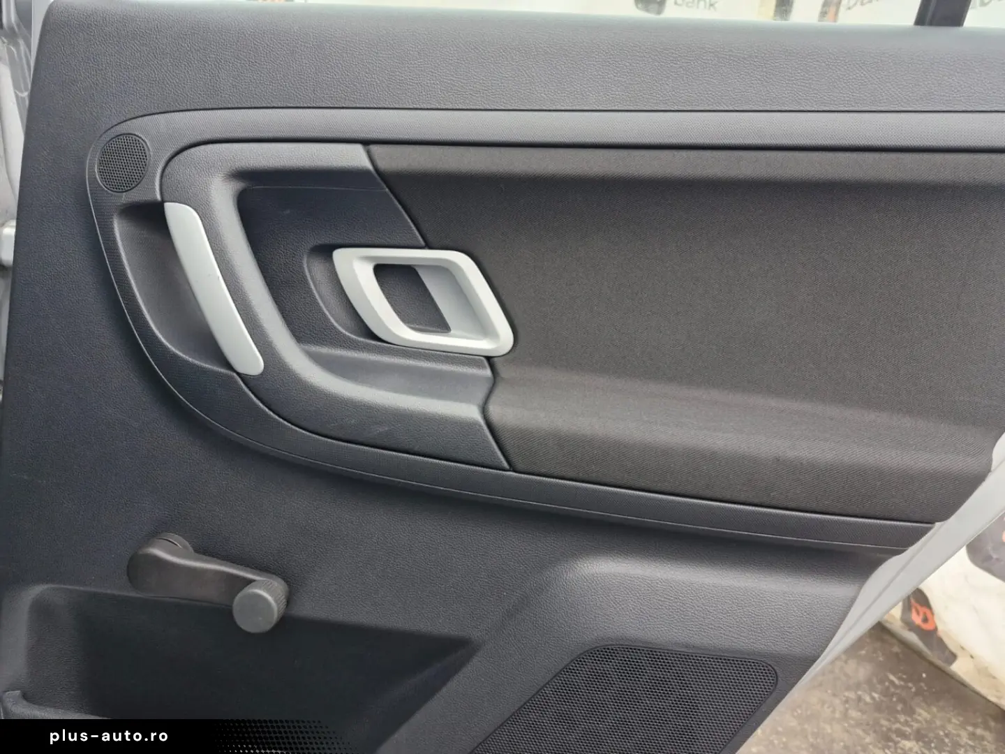 Volkswagen Polo 1.2   Benzină   Manual   75 CP