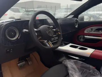 MERCEDES BENZ CLA 220