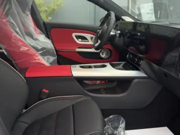 MERCEDES BENZ CLA 220