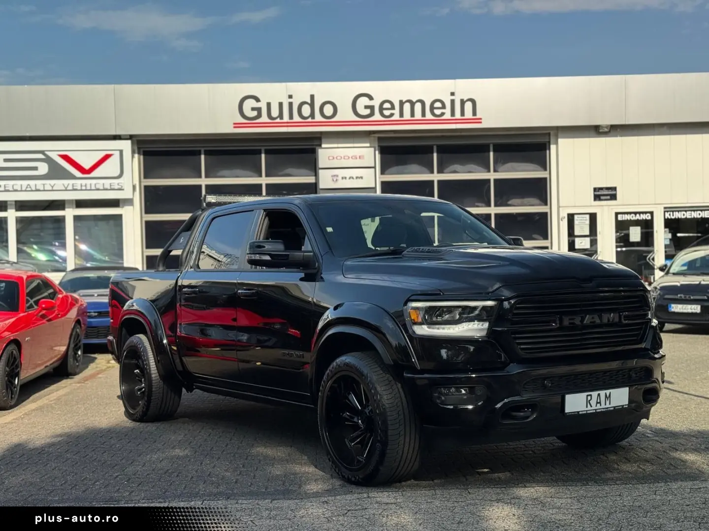 DODGE RAM 1500 5.7 V8 Crew Cab Laramie Night Luftf.