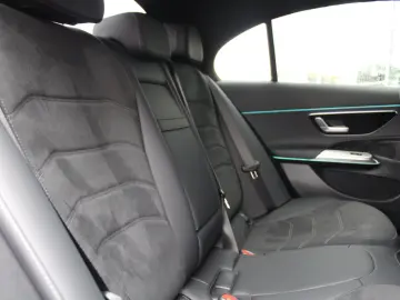 MERCEDES-BENZ E 200 AMG  SUPERSCREEN