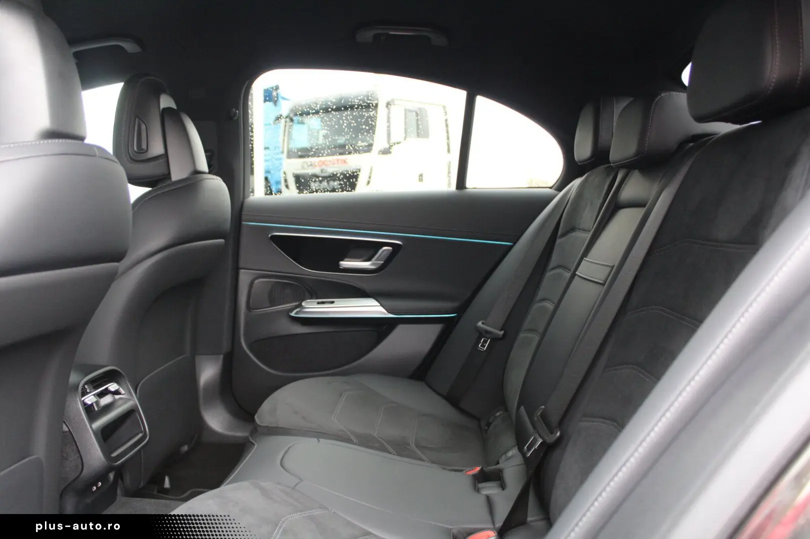 MERCEDES-BENZ E 200 AMG  SUPERSCREEN