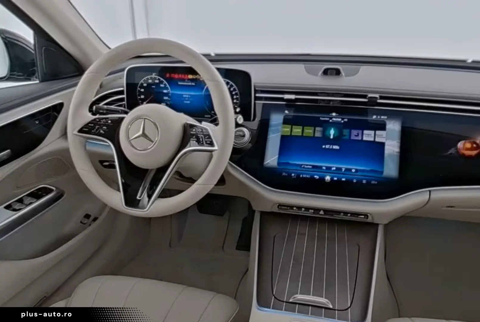 MERCEDES-BENZ E 300 e SUPERSCREEN BEIGE Avantgarde Advanced