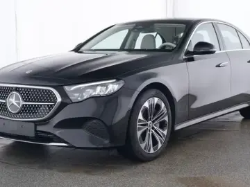 MERCEDES-BENZ E 300 e SUPERSCREEN BEIGE Avantgarde Advanced