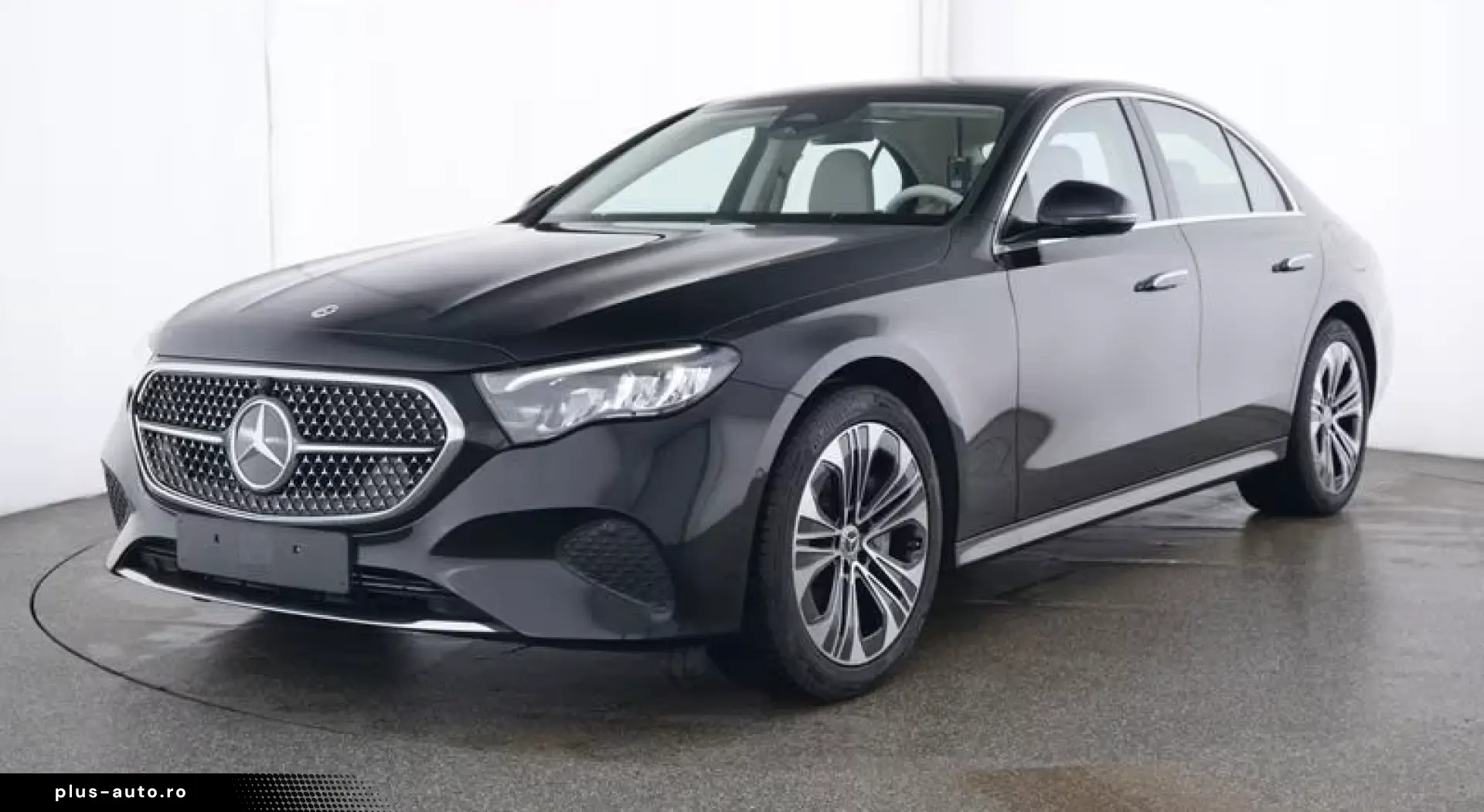 MERCEDES-BENZ E 300 e SUPERSCREEN BEIGE Avantgarde Advanced