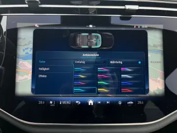 MERCEDES-BENZ E 220 d AMG Night SUPERSCREEN