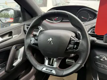 PEUGEOT 308 GT