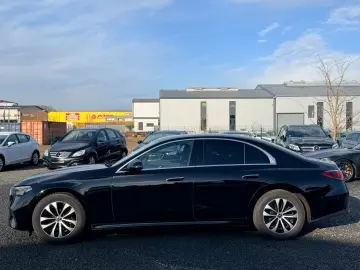 MERCEDES-BENZ E 200 d Avantgarde MBUX