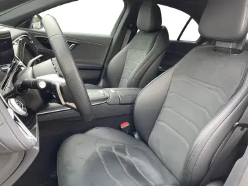 MERCEDES-BENZ E 220 d AMG AMG MBUX