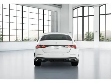 MERCEDES-BENZ E 200 AMG-Sport Super 360