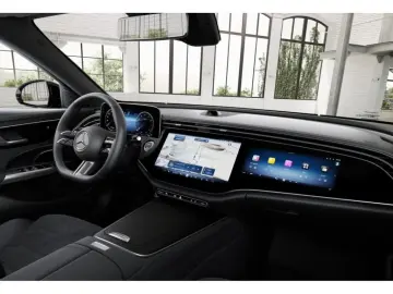 MERCEDES-BENZ E 200 AMG-Sport Super 360