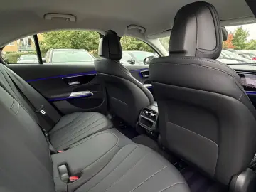 MERCEDES-BENZ E 200 Lim Avantgarde