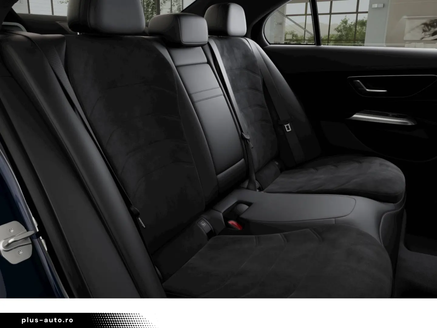 MERCEDES-BENZ E 220 d AMG Superscreen