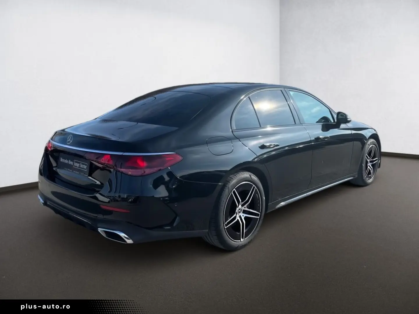 MERCEDES-BENZ E 220 d AMG Night