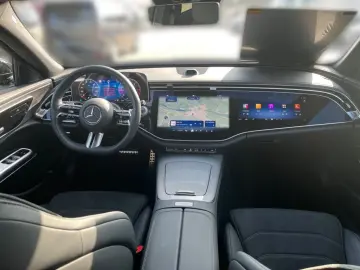 MERCEDES-BENZ E 220 d AMG Night