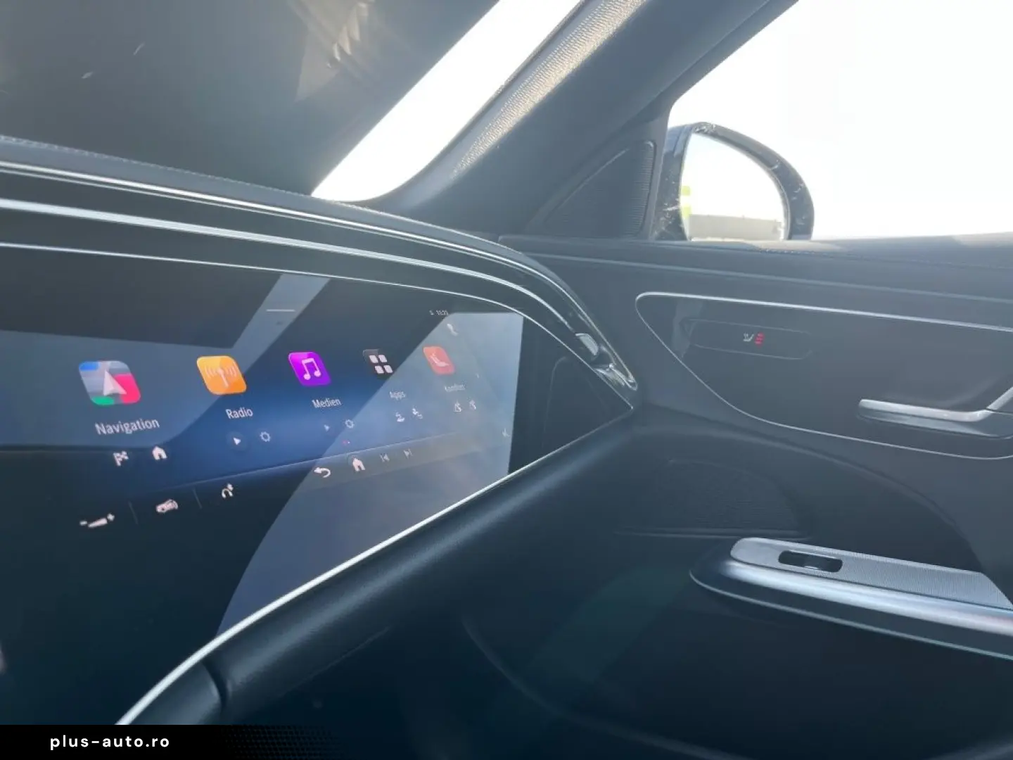 MERCEDES-BENZ E 220 d AMG Night