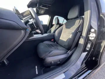 MERCEDES-BENZ E 220 d AMG Night