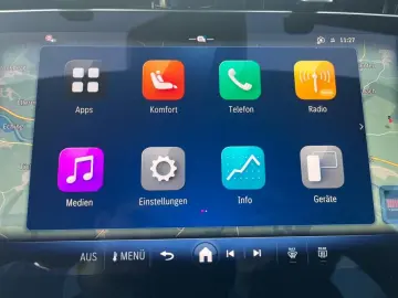 MERCEDES-BENZ E 220 d AMG Night