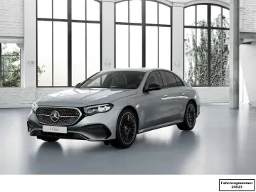 MERCEDES-BENZ E 220 d AMG Superscreen