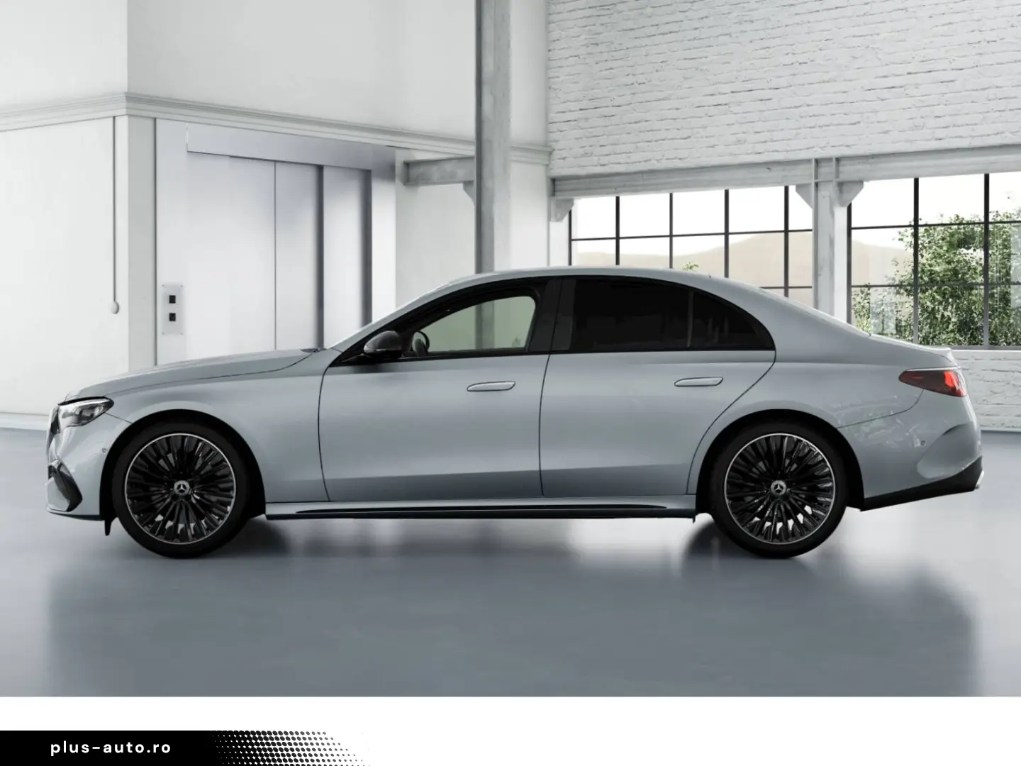 MERCEDES-BENZ E 220 d AMG Superscreen