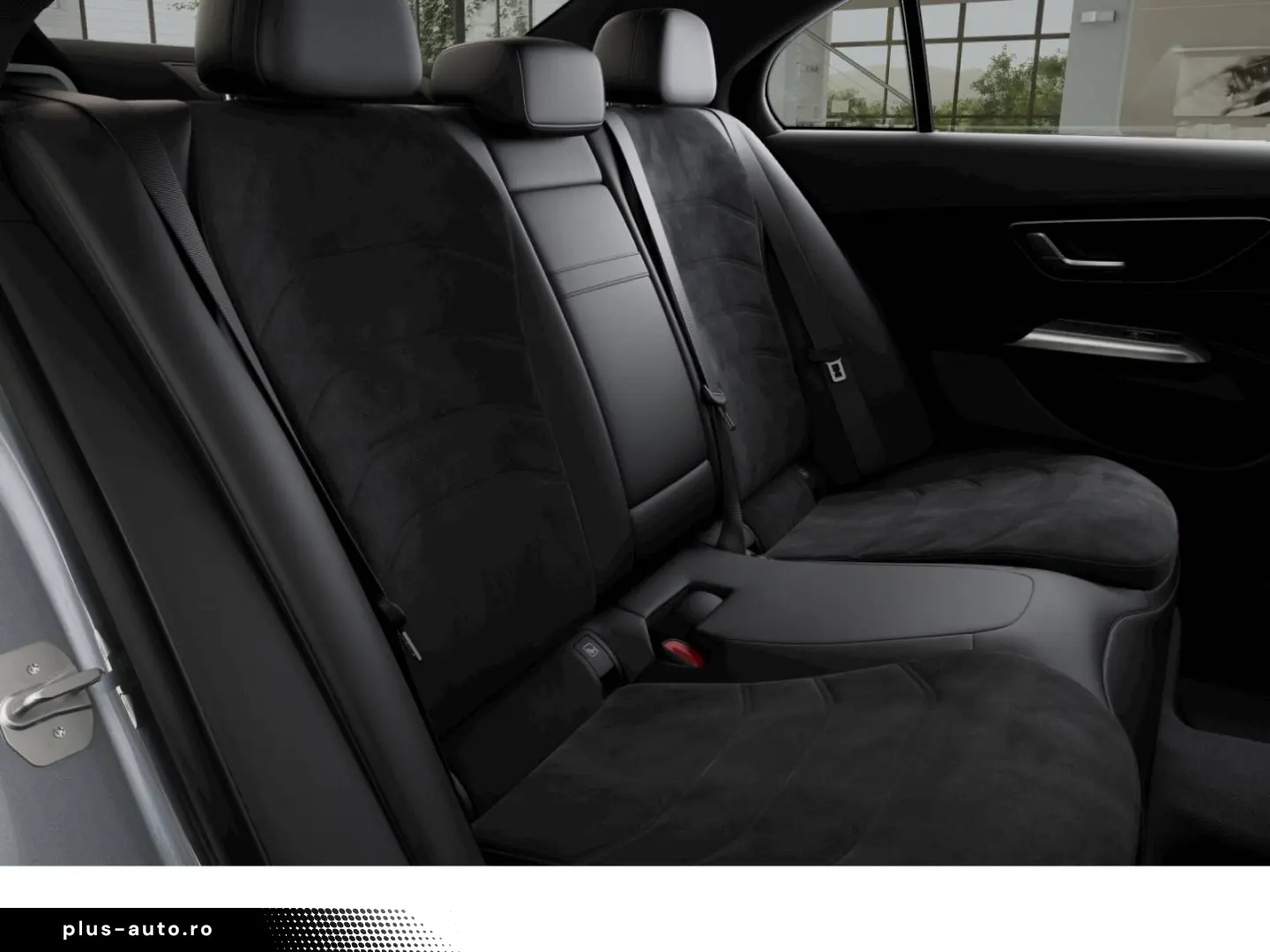 MERCEDES-BENZ E 220 d AMG Superscreen