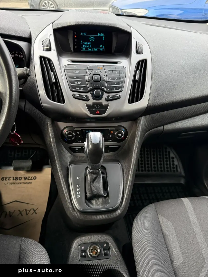 FORD TRANSIT CONNECT ST
