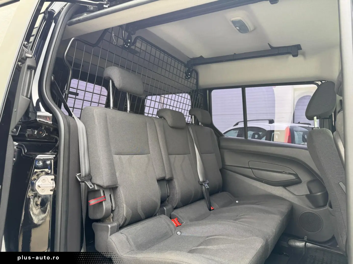FORD TRANSIT CONNECT ST