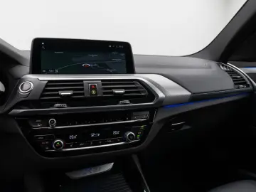BMW X3 xD20d MSport Kamera DAB HiFi AHK Alarm 19Zoll