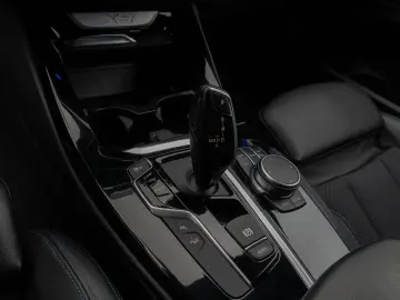 BMW X3 xD20d MSport Kamera DAB HiFi AHK Alarm 19Zoll