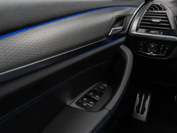 BMW X3 xD20d MSport Kamera DAB HiFi AHK Alarm 19Zoll