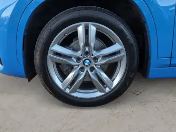 BMW X1 sDrive18d M Sportpaket   AHK HEAD-UP RFK HIFI