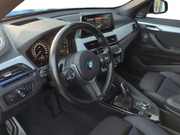 BMW X1 sDrive18d M Sportpaket   AHK HEAD-UP RFK HIFI