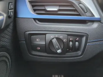 BMW X1 sDrive18d M Sportpaket   AHK HEAD-UP RFK HIFI