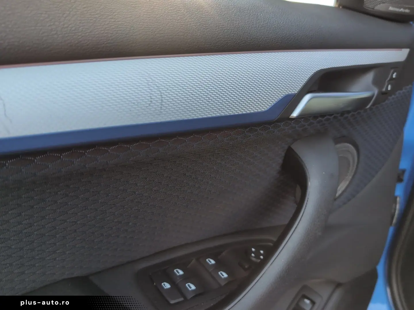 BMW X1 sDrive18d M Sportpaket   AHK HEAD-UP RFK HIFI