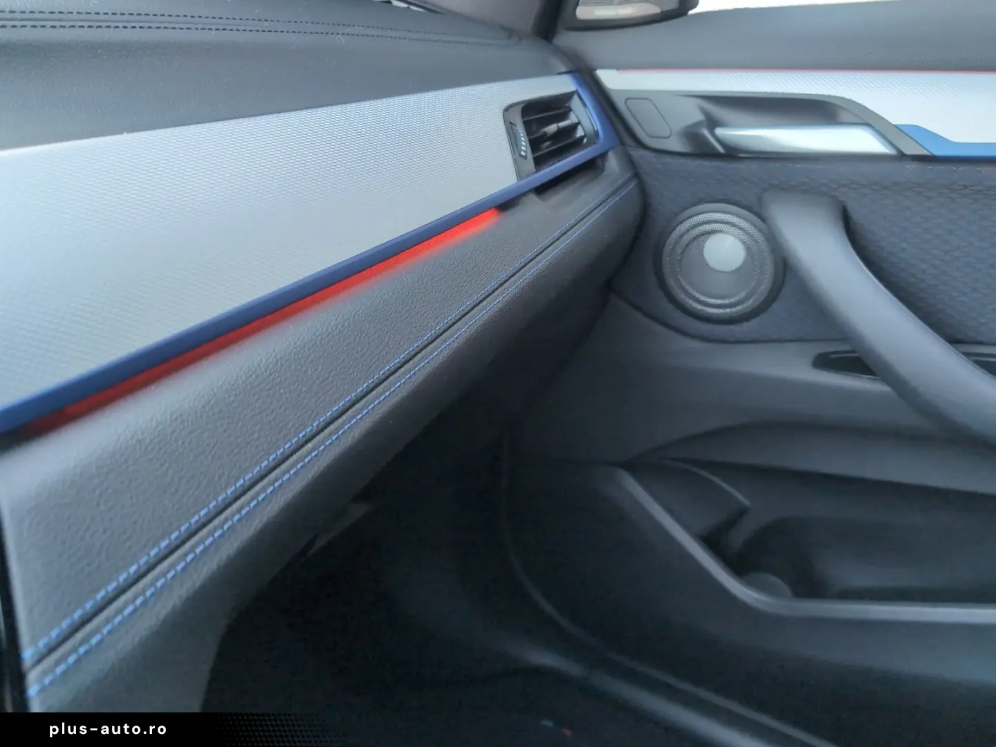 BMW X1 sDrive18d M Sportpaket   AHK HEAD-UP RFK HIFI