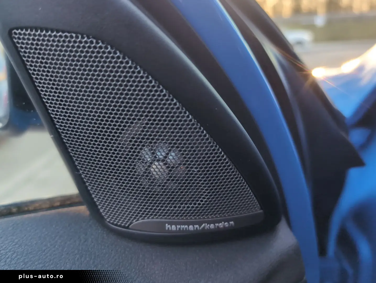 BMW X1 sDrive18d M Sportpaket   AHK HEAD-UP RFK HIFI