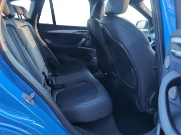 BMW X1 sDrive18d M Sportpaket   AHK HEAD-UP RFK HIFI