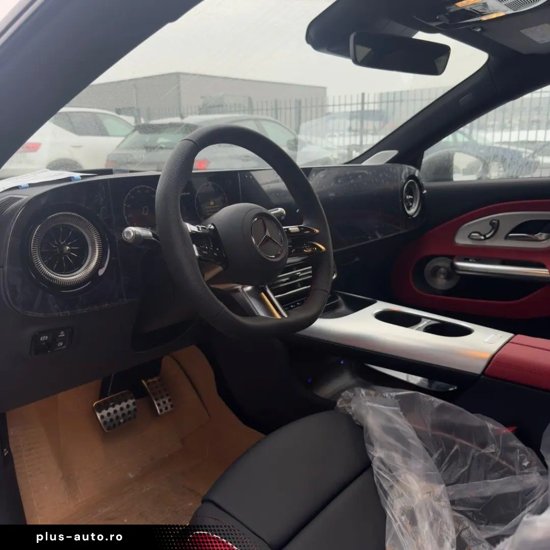 MERCEDES BENZ CLA 220 4M AMG