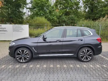 BMW X3 xDrive 20d HUD AHK Pano Dig. Cockpit Soundsys