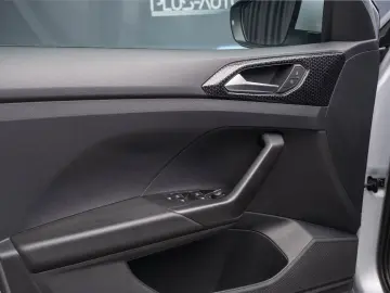 Volkswagen T-Cross Style 1 0TSI Automat