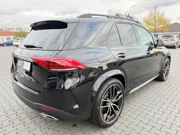 MERCEDES-BENZ GLE 400d 4M AMG 3xDvD 360 ACC HUD AIRMATIK LED