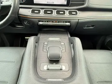 MERCEDES-BENZ GLE 400d 4M AMG 3xDvD 360 ACC HUD AIRMATIK LED