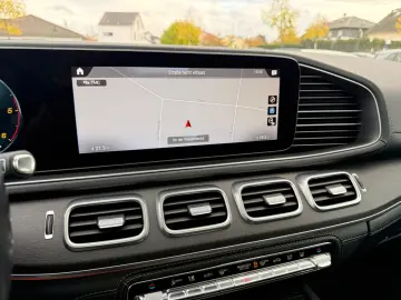 MERCEDES-BENZ GLE 400d 4M AMG 3xDvD 360 ACC HUD AIRMATIK LED