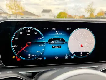 MERCEDES-BENZ GLE 400d 4M AMG 3xDvD 360 ACC HUD AIRMATIK LED