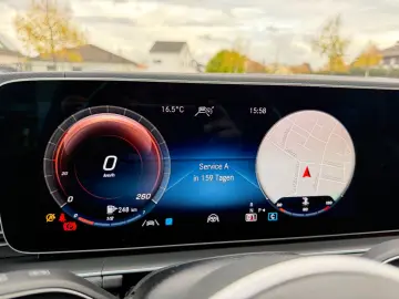 MERCEDES-BENZ GLE 400d 4M AMG 3xDvD 360 ACC HUD AIRMATIK LED