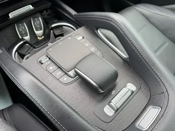 MERCEDES-BENZ GLE 400d 4M AMG 3xDvD 360 ACC HUD AIRMATIK LED