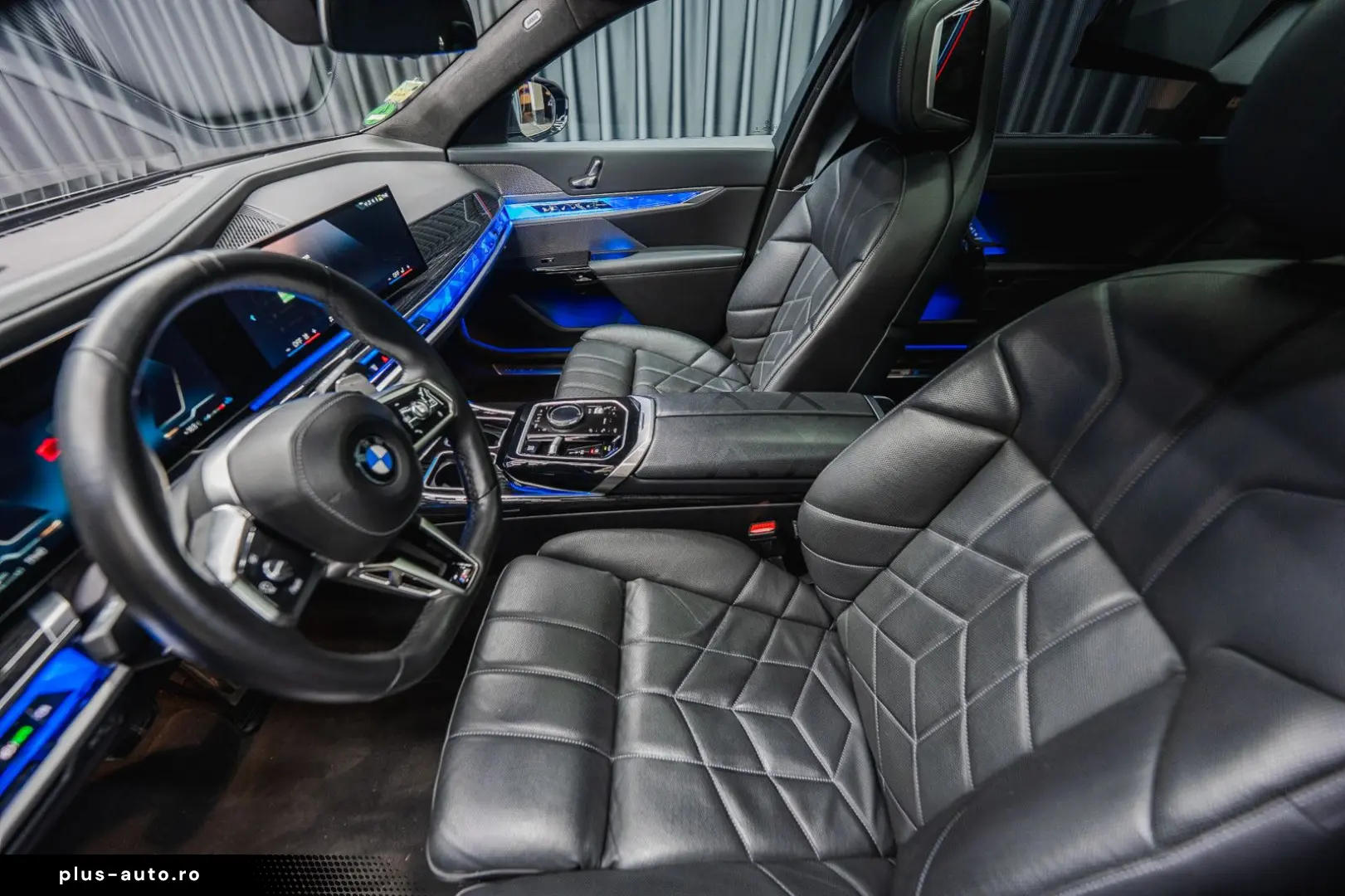 BMW 740 d xDrive  M Sport Pro Iconic Glow Theater TV