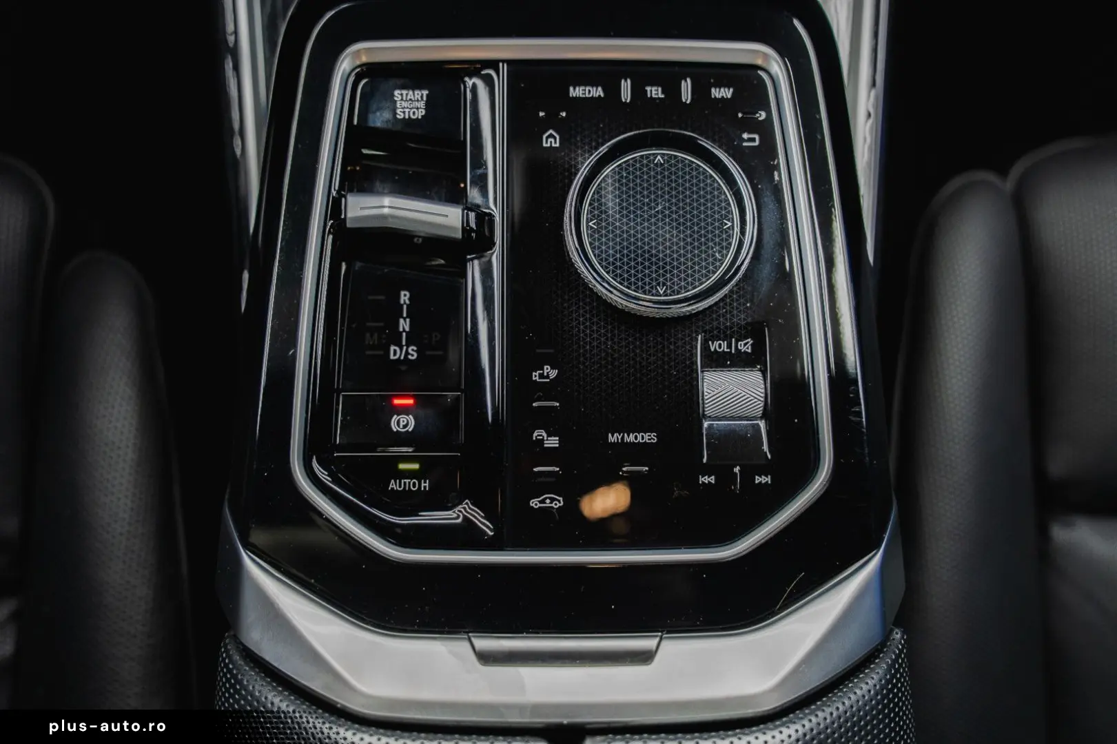 BMW 740 d xDrive  M Sport Pro Iconic Glow Theater TV