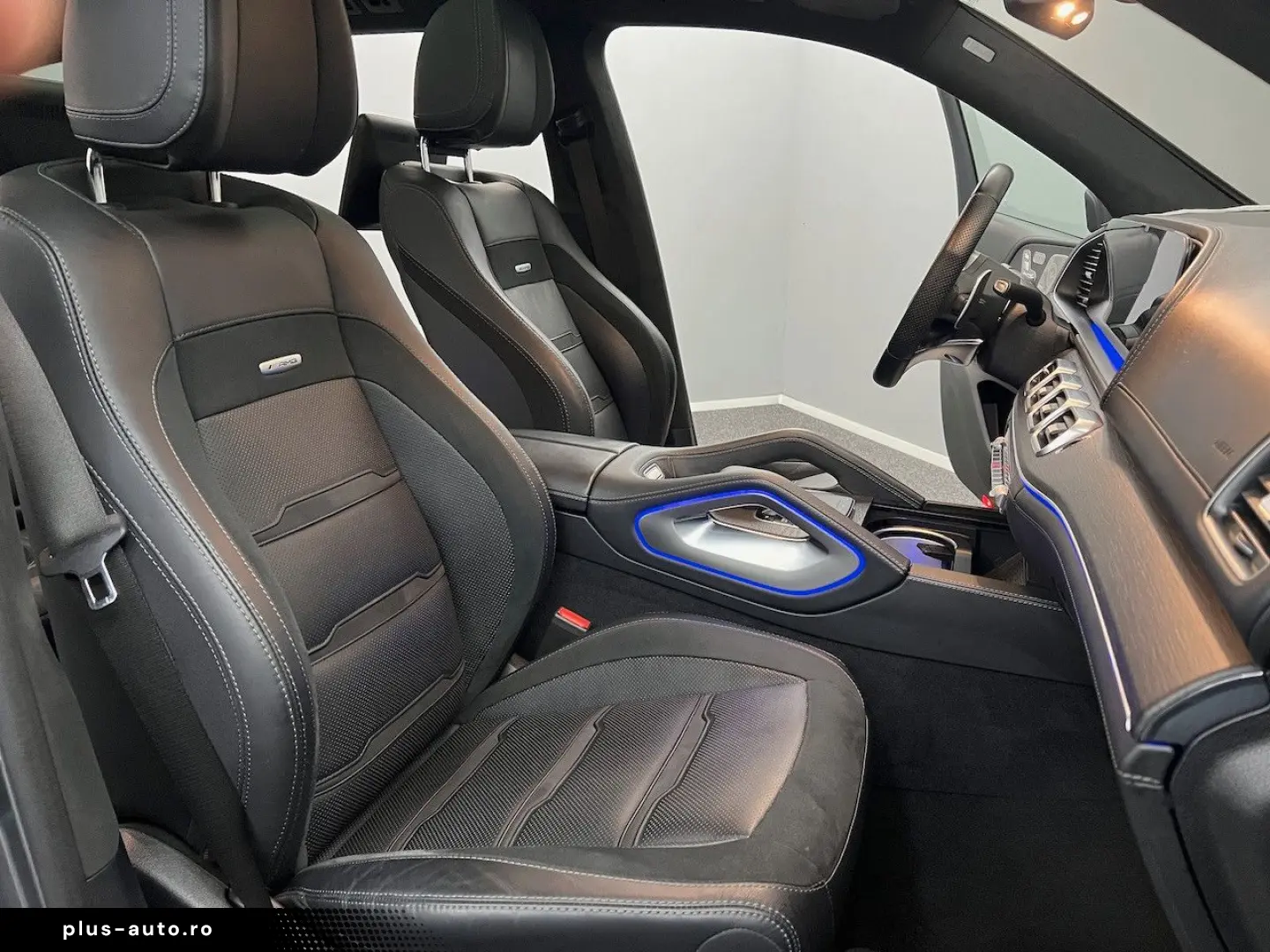 MERCEDES-BENZ GLS 63 AMG 4M  3xTV 4xSITZKLIMA EXKLUSIV PANO