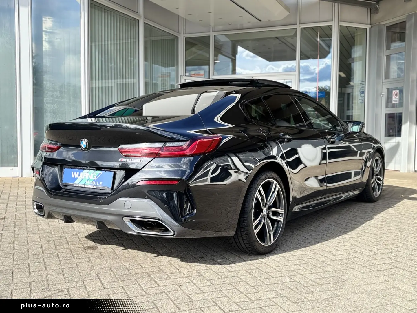 BMW M850 i xDrive PANO ACC LEDERVOLL!!1. Hd.